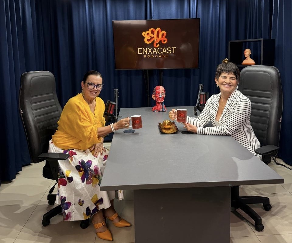 Dra Juliana Badaró participa de Podcast sobre Fibromialgia e Enxaqueca